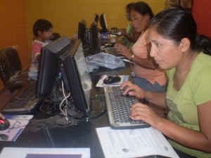 Bolivia Telecentro Casa de la Mujer